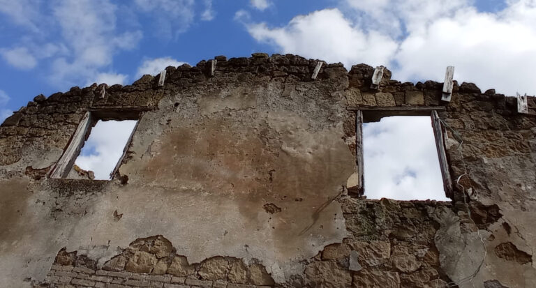le case pettegole